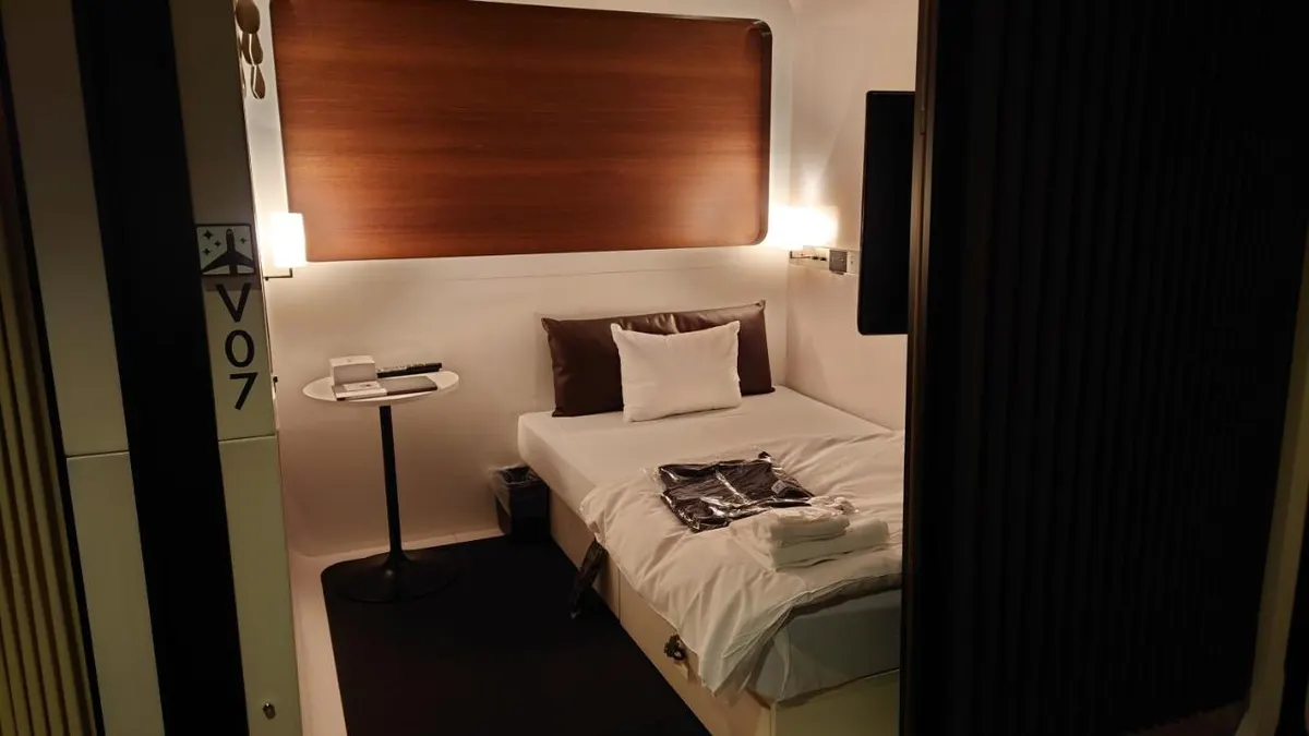 Capsule Hotel - Female photo