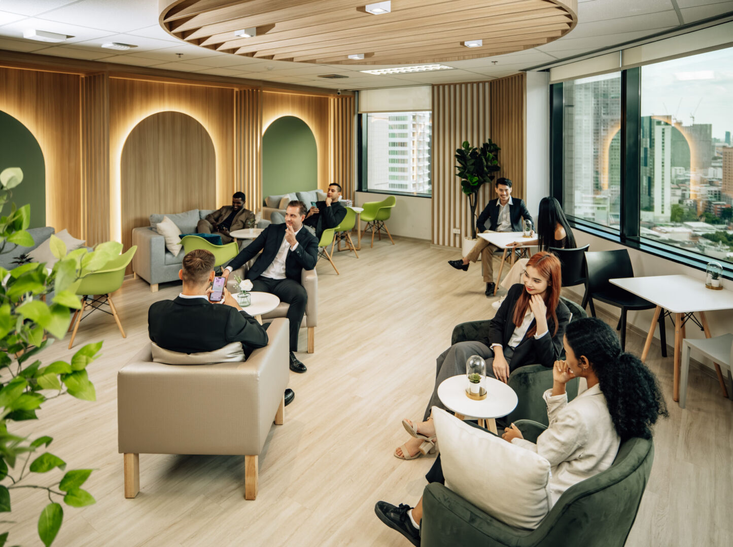 How to Access Premium Lounges: Memberships, Credit Cards, and More