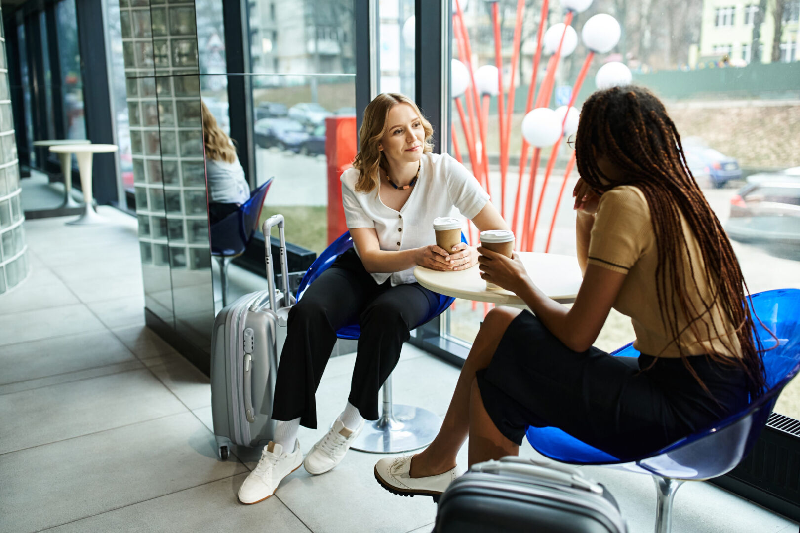 Private Airport Restrooms and Showers: Lounge Access