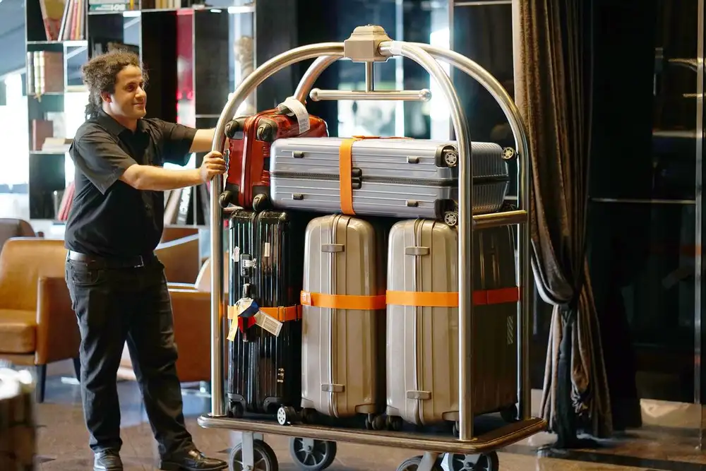 Porter & Baggage Service