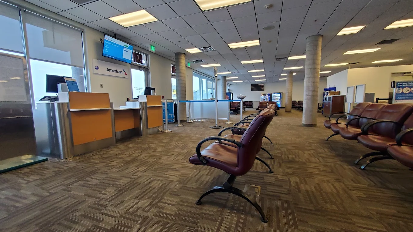 Flagstaff Pulliam Airport (FLG)