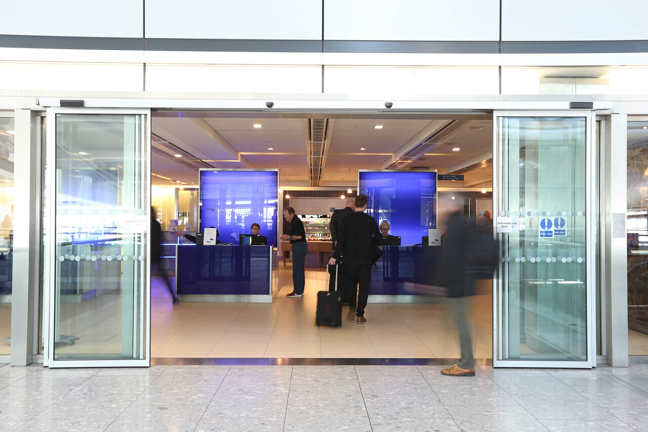 Galleries First Lounge